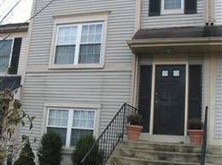 11941 Homestead Pl, Waldorf, MD 20601