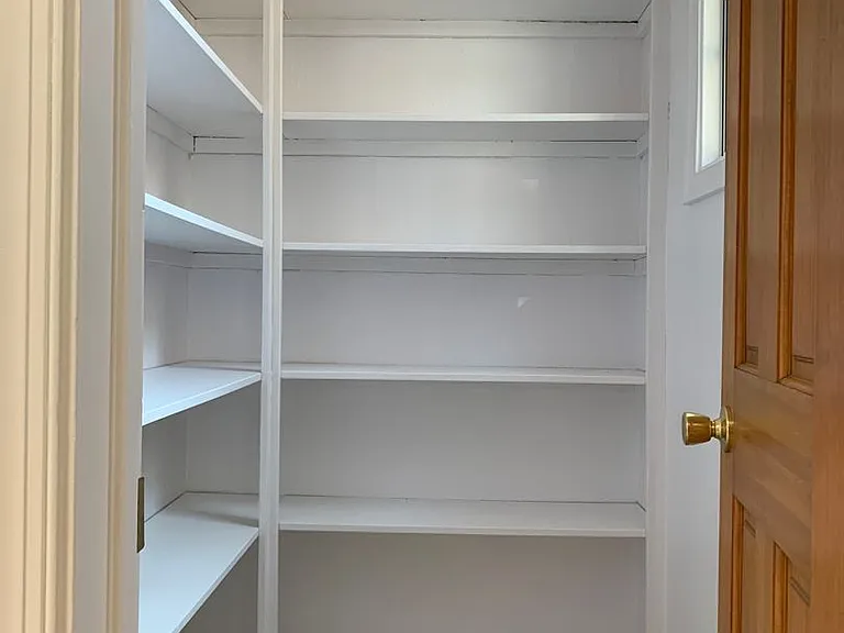 627 N Hill Pl — Photo 20