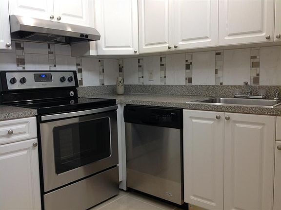 4th image of 490 Monaco Park #K