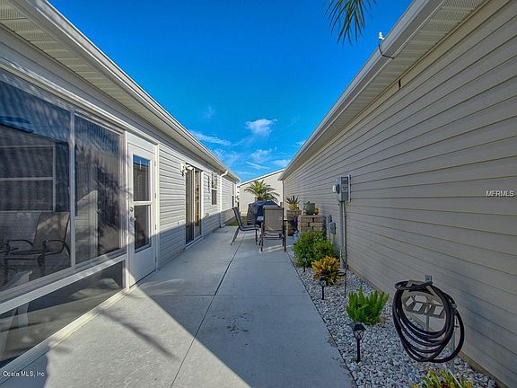 3rd image of 2566 Everwood Ct