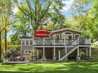 7 Old Belden Hill Ct, Norwalk, CT 06850