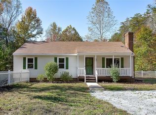 2576 Log Cabin Rd, Maidens, VA 23102