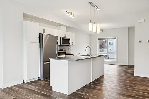 979 Crystallina Nera Way NW Photo 1