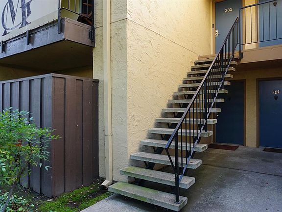 3rd image of 247 N Capitol Ave Unit 102