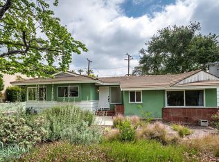 1221 Fernside Dr, La Canada Flintridge, CA 91011