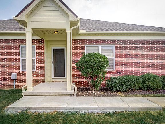 3rd image of 5703 Burke Cir