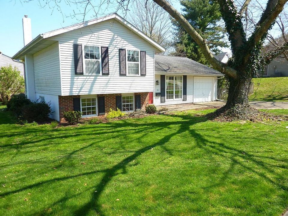 1st image of 172 Green Meadow Dr