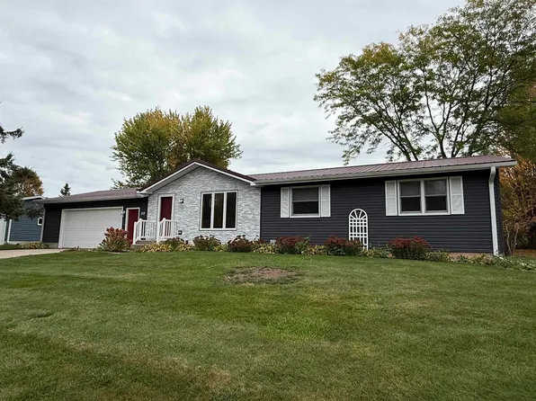 112 Southview Ct, Shawano, WI 54166