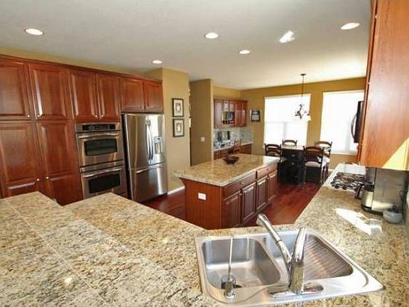 Gourmet Kitchen