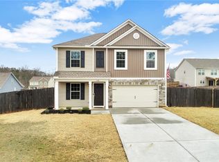 128 Sunny Point Loop, Central, SC 29630