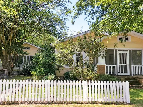 328 East St, Mandeville, LA 70448