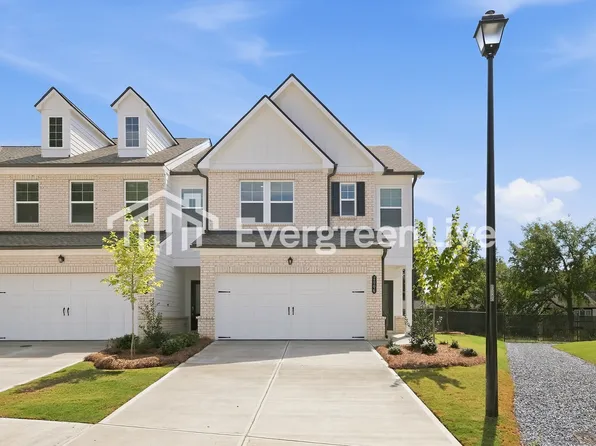 2006 Presley Pt, Lawrenceville, GA