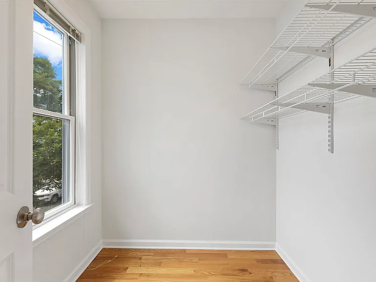 24-1 Ash St #1 — Photo 13