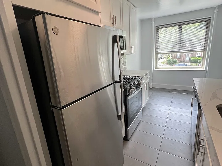 56-31 189th St #3B — Photo 2