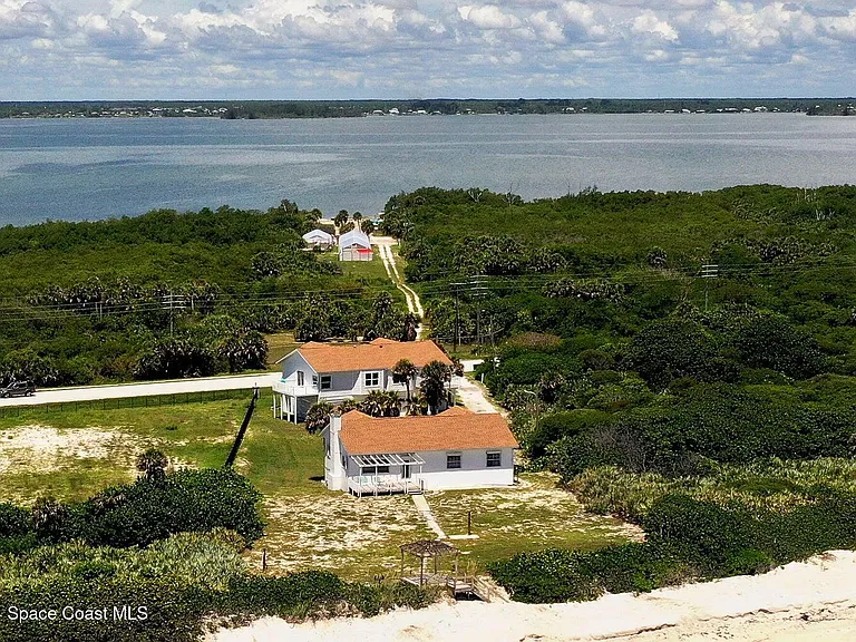 8519 S Highway A1A — Photo 22