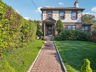 18 Chippewa Road, Yonkers, NY, 10710