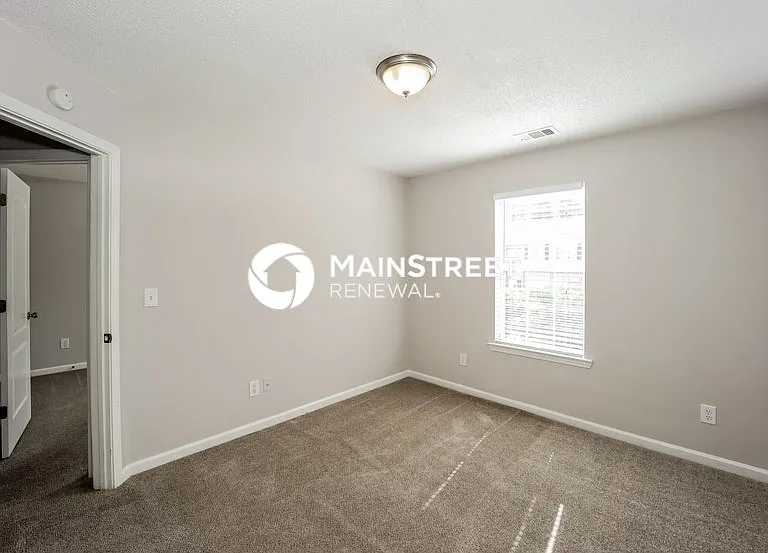 714 Rosewood Cir — Photo 10
