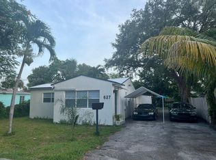 627 SW 9th St, Hallandale Beach, FL 33009