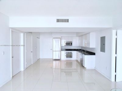 92 SW 3rd St APT 2412, Miami, FL, 33130