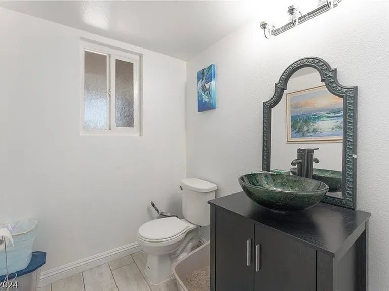 580 Chelsea Dr — Photo 20