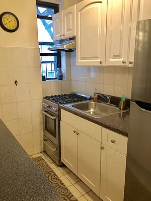 Sold by Sterling Holdings | media 5