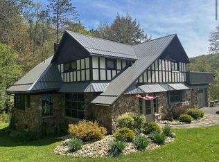 72 Gibbs Hill Rd, Kane, PA 16735