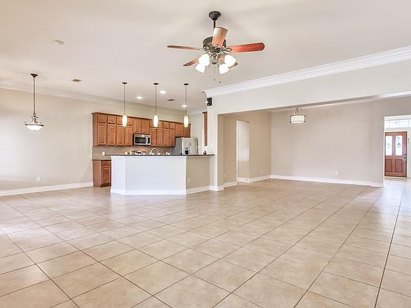 5th image of 19007 Cambridge Vale Ct