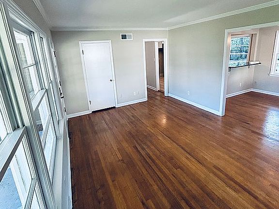 5th image of 4958 Normandy Ln