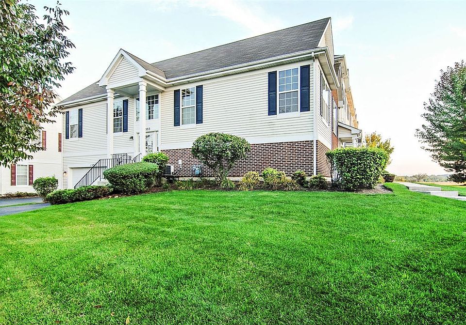 1st image of 1583 W Turtle Creek Ln