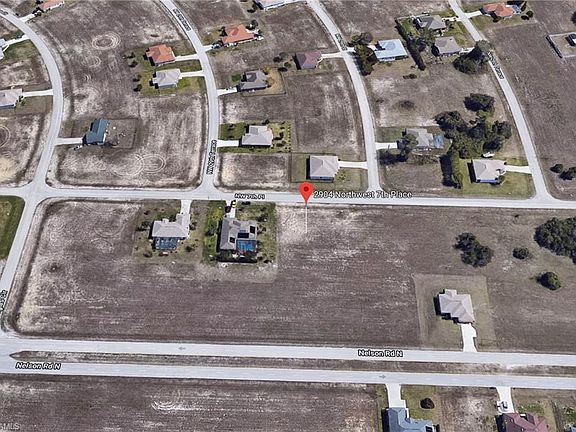 4th image of 2904 NW 7th Pl