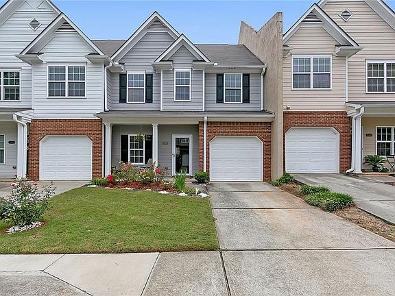 2nd image of 2387 Suwanee Pointe Dr