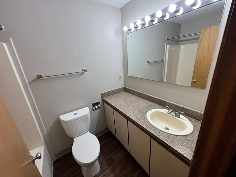 City Pointe LLC — Photo 10
