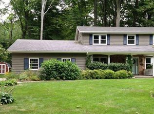 281 Roosevelt Ave, Holland, MI 49424