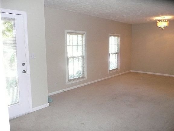 Living Rm
