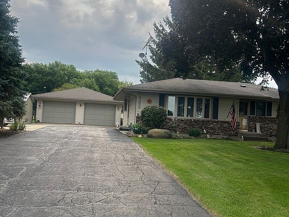 2nd image of 4265 Town Hall Rd