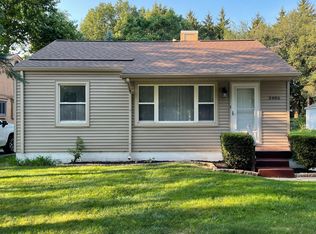 3486 Watkins Lake Rd, Waterford, MI 48328