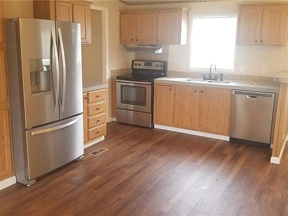 5th image of 2408 County Road 607