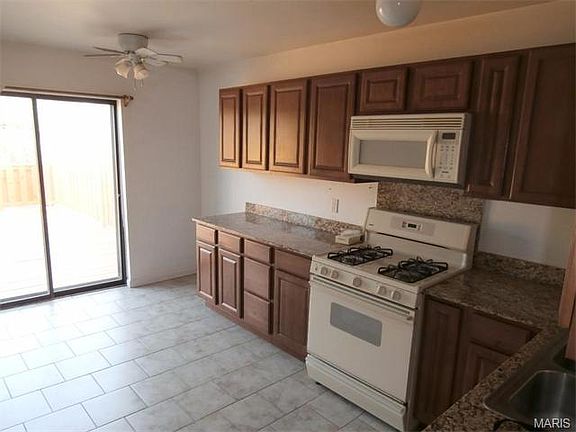 2nd image of 304 Carmel Woods Dr