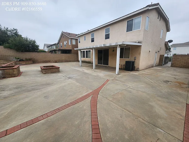 15752 Home Ct — Photo 20