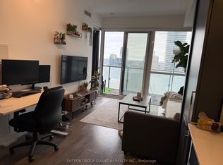 15 Grenville St #4705, Toronto, ON M4Y 0B9