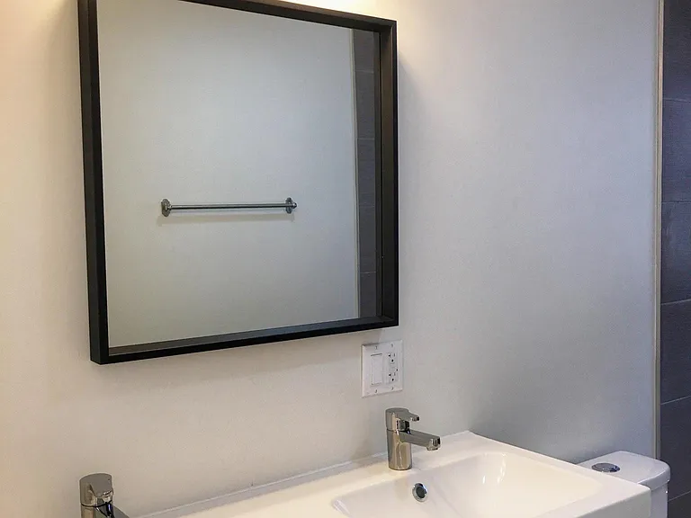 1722 N Artesian Ave #CH2 — Photo 10
