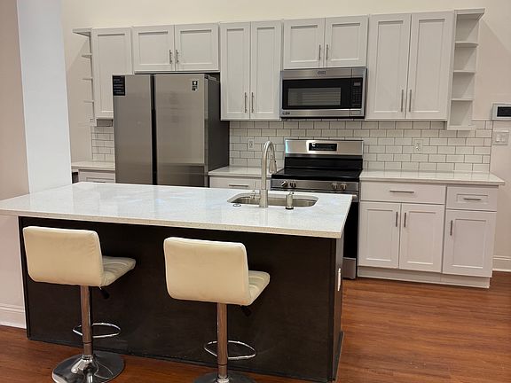 5th image of 1406 Fairmount Ave #5