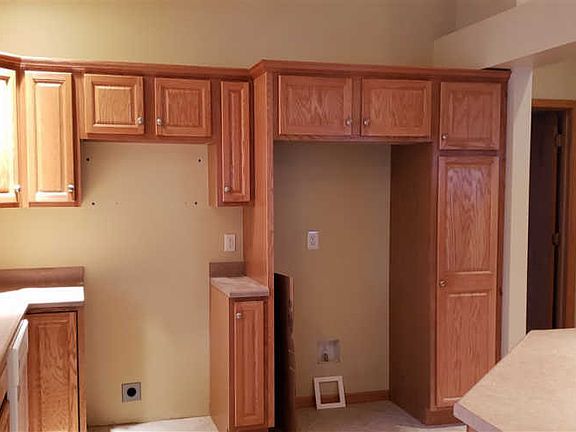4th image of 1338 33rd Avenue Cir