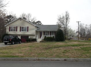 517 Cambridge Dr, Rocky Face, GA 30740