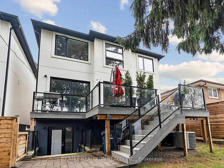130 Brooklawn Ave — Photo 3