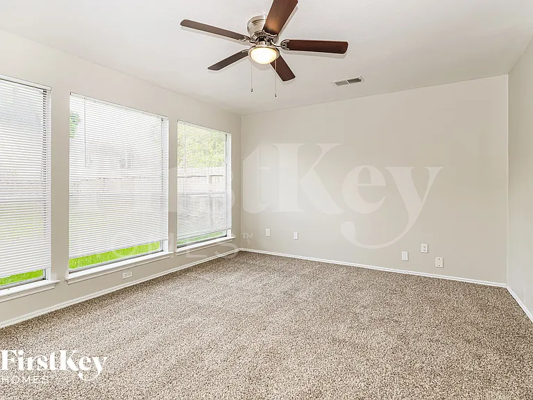 2322 Piddler Dr — Photo 11