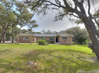 10743 Bar X Trl, Helotes, TX 78023