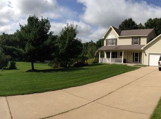 4566 Olde Forest Dr, Kalamazoo, MI 49009