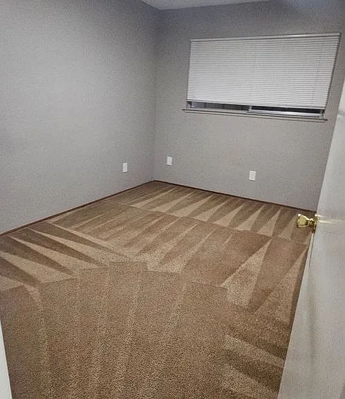 5901 S Land Park Dr — Photo 11