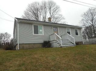47 Alan Ave, Portsmouth, RI 02871